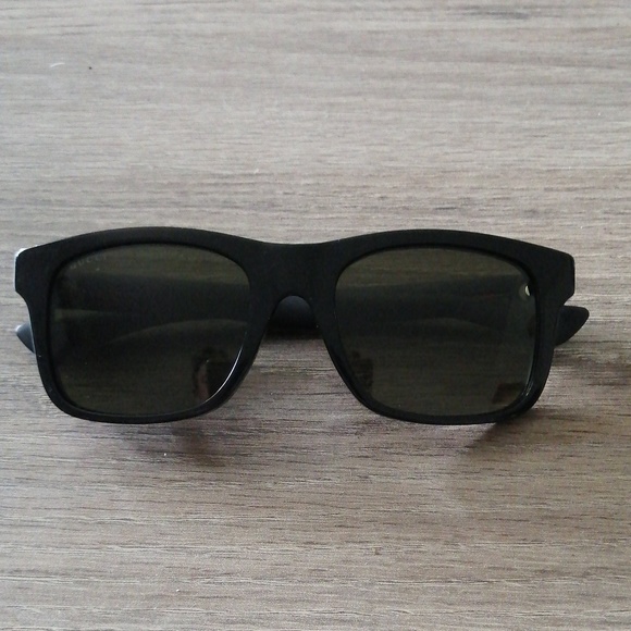 Gucci Sunglasses - Picture 1 of 7